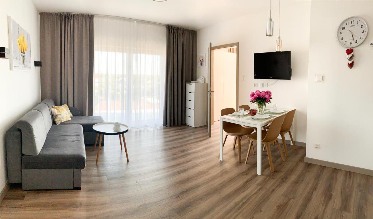 Apartament Livia Sianozety Dış mekan fotoğraf