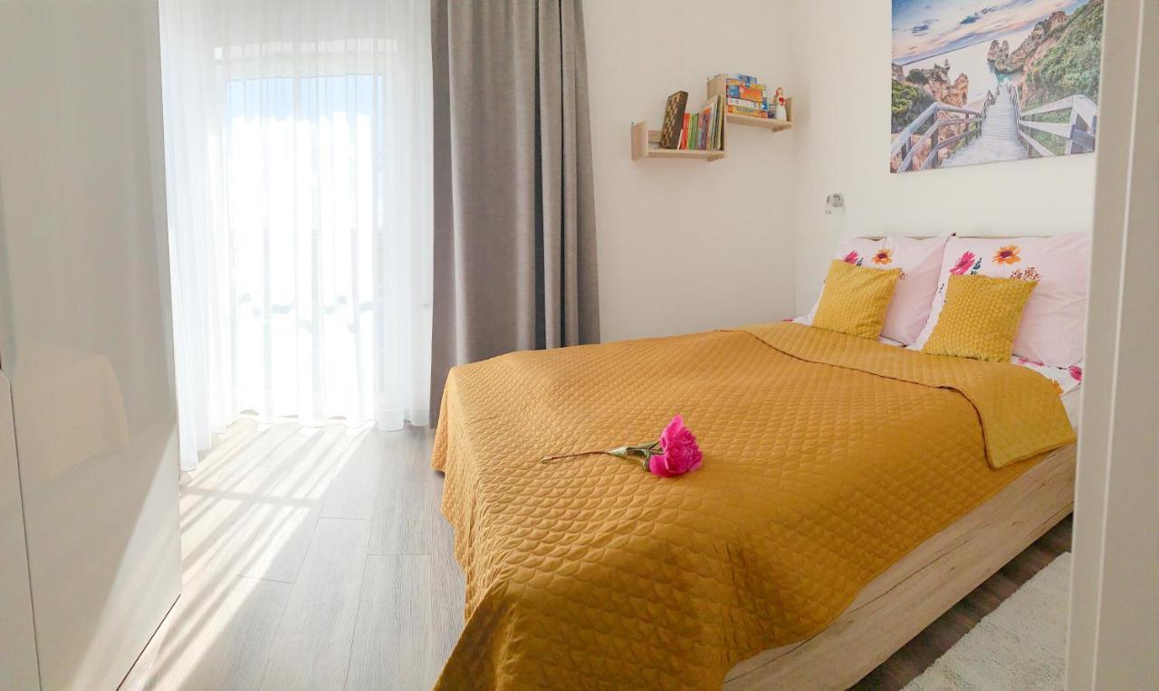 Apartament Livia Sianozety Dış mekan fotoğraf